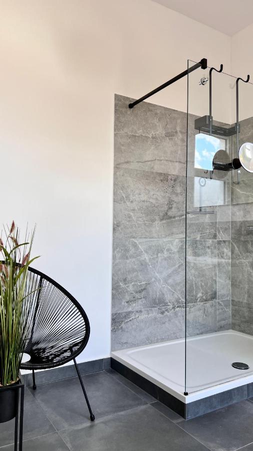 Exklusives City-Apartment Im Herzen Oldenburgs Mit Balkon Und Parkplatz A36 Exterior foto