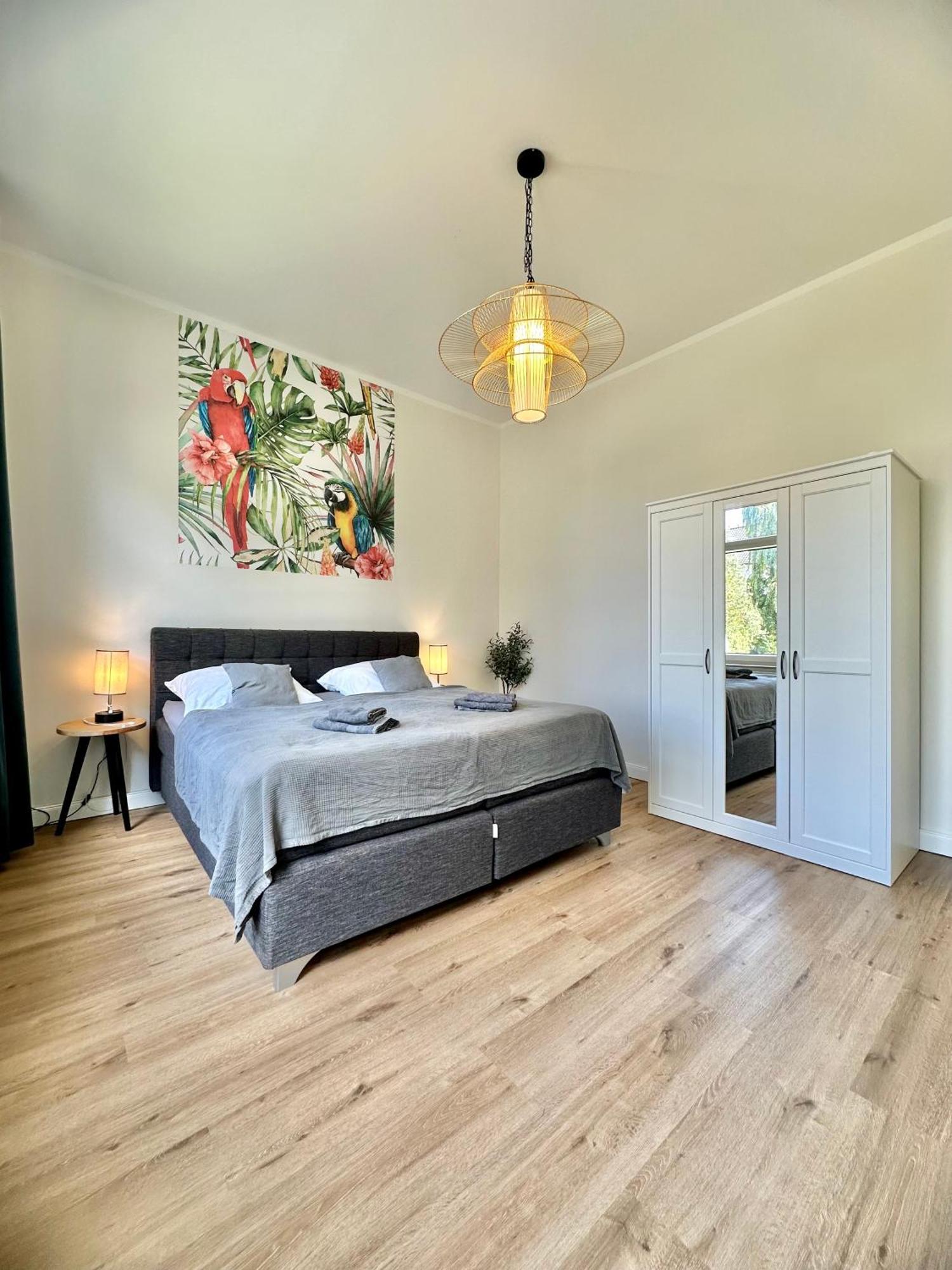 Exklusives City-Apartment Im Herzen Oldenburgs Mit Balkon Und Parkplatz A36 Exterior foto