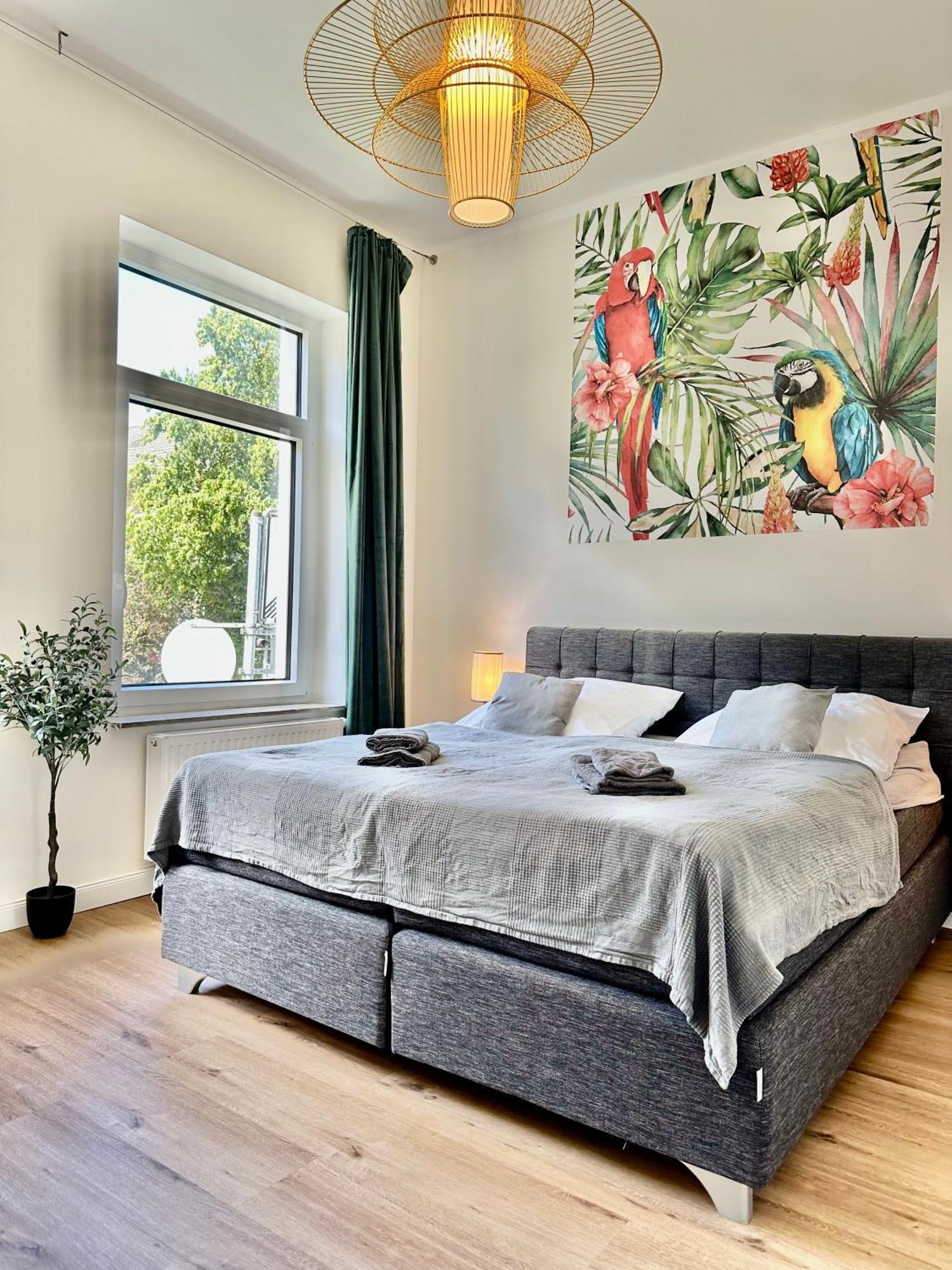 Exklusives City-Apartment Im Herzen Oldenburgs Mit Balkon Und Parkplatz A36 Exterior foto